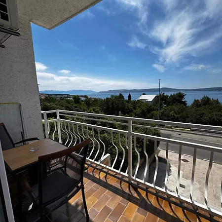 Kristijan Apartament *