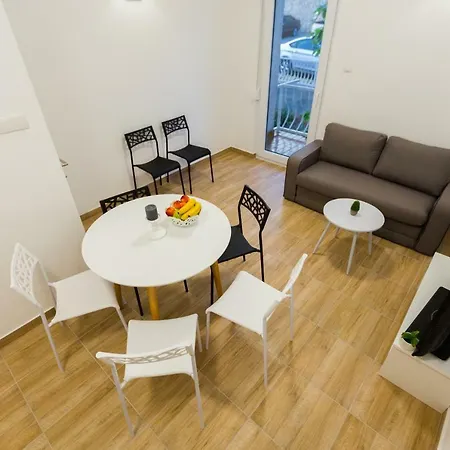 Kristijan Apartament *